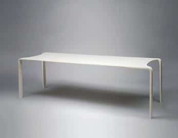שולחן עשוי קוריאן