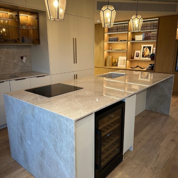 שיש במטבח מעוצב